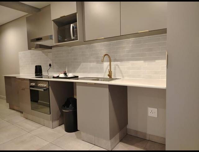 1 BEDROOM APARTMENT FOR SALE IN SANDOWN